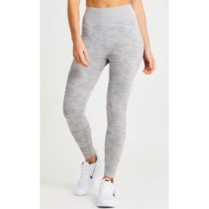 NWT AYBL Camo Seamless Leggings - Grey